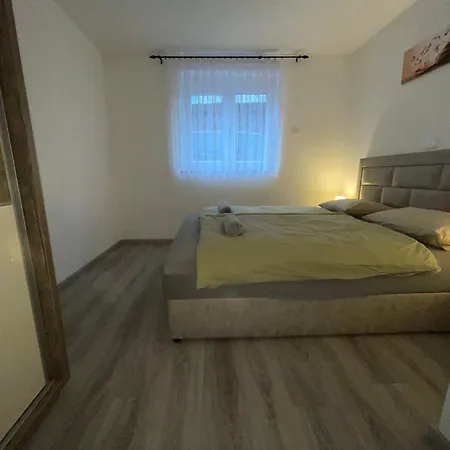 Apartma Dzana Appartement