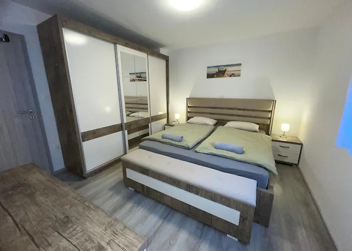 Apartma Dzana * Zaga